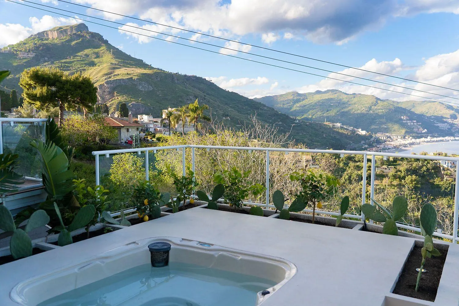 Apartment Villa Zagara Garden Spectacular Sea View In Taormina