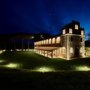  Alloggio per agriturismo Di Monterufoli Italia